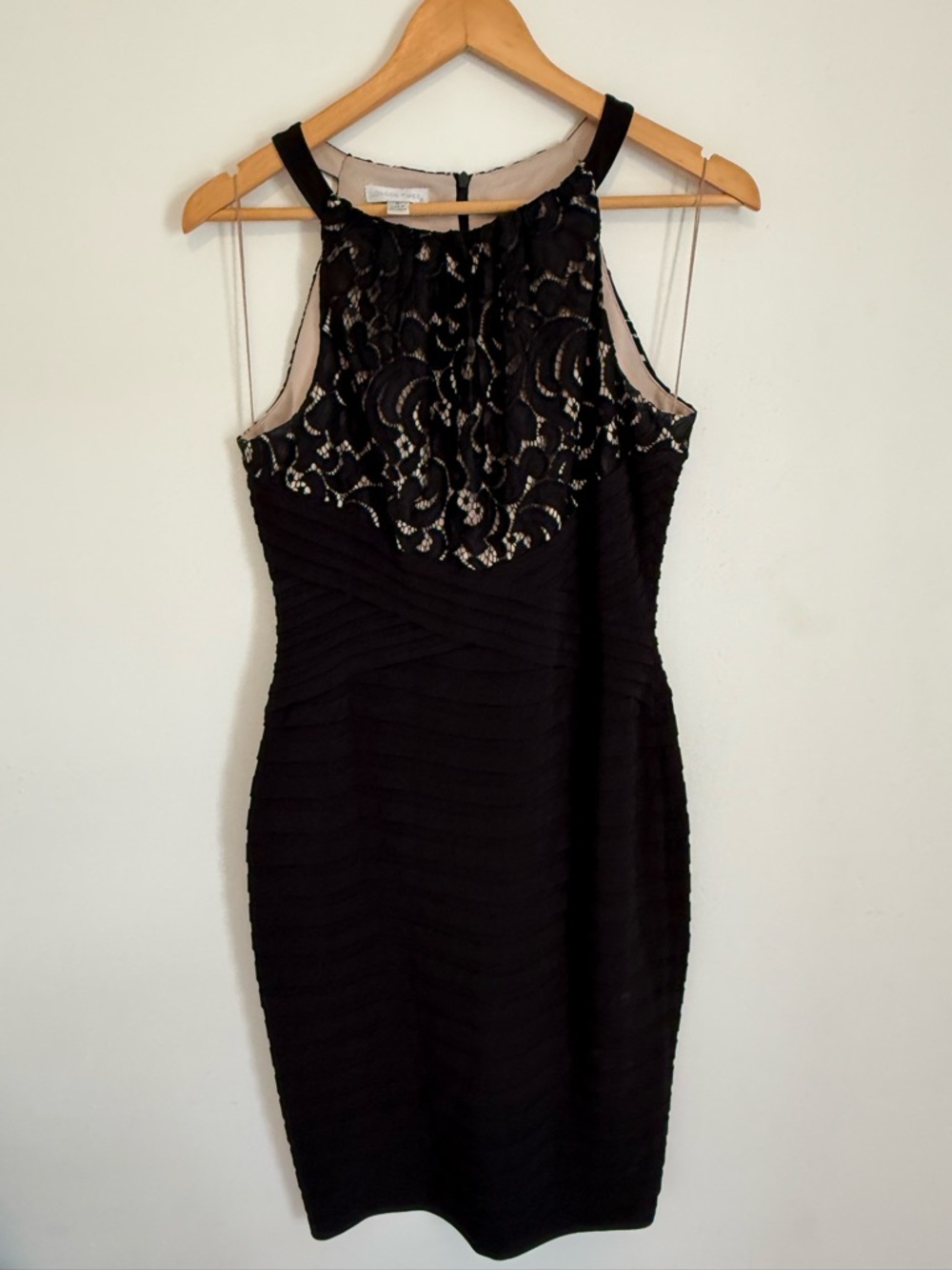 London Times Black Lace-Accent Sleeveless Midi Dress